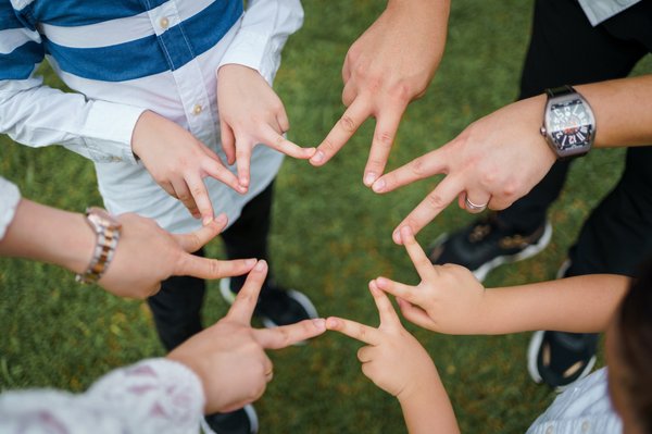 Créez un souvenir inoubliable : empreinte des mains familiales